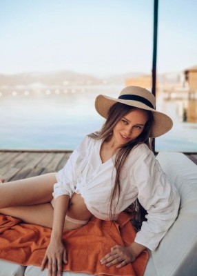 Проститутка Нина